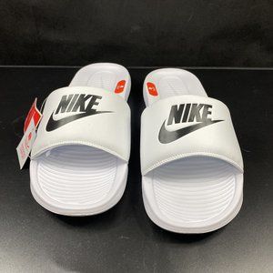 Nike Victori One Slide Sandals White/Black #CN9677-100 Size Women’s Size 9 New
